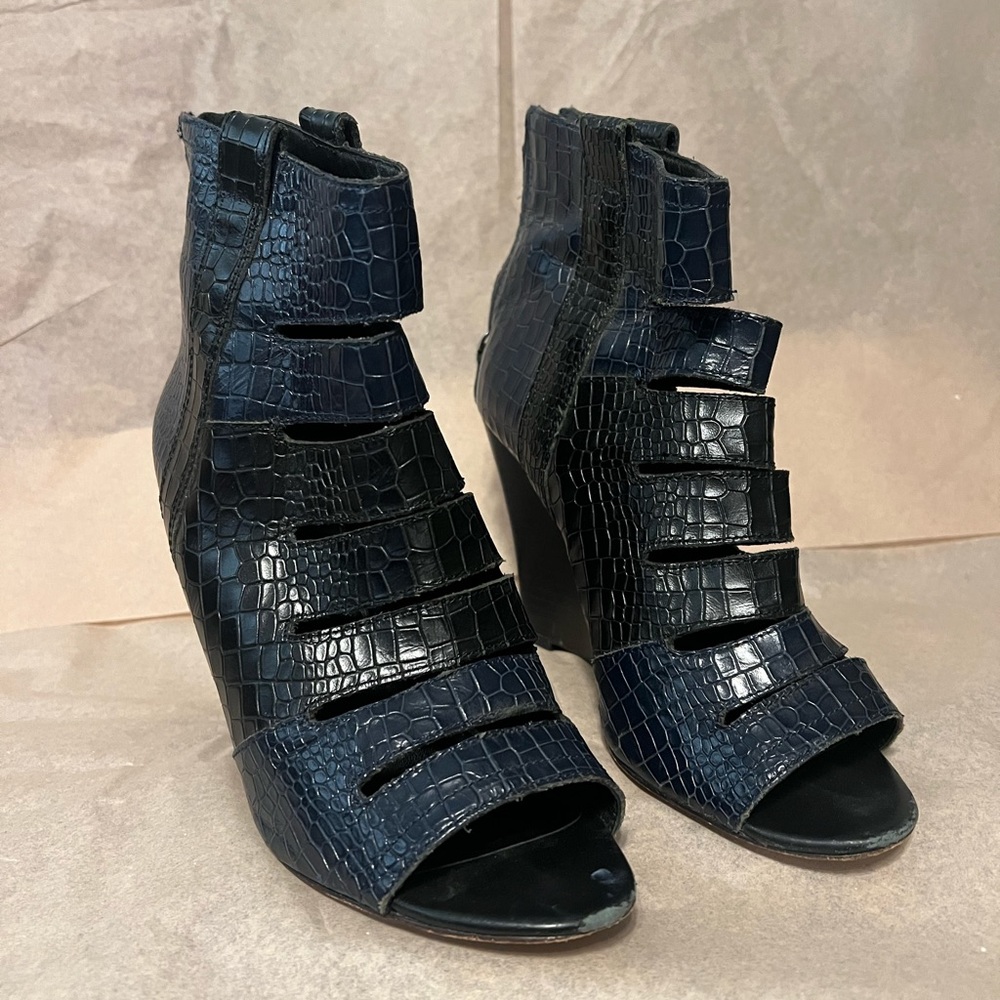 Black and Blue snake skin style Rebecca Minkoff wedges